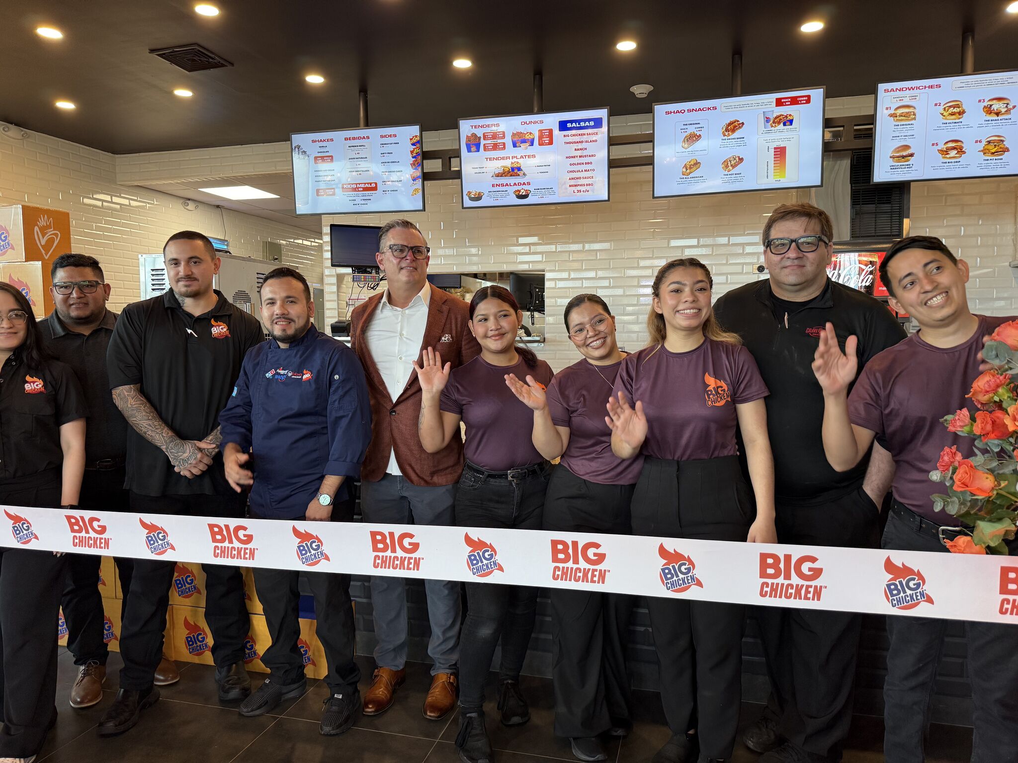 Big Chicken, Big Chicken Honduras, Chicken Restaurant, Chicken Franchise, Growth, Expansion, Shaquille O'Neal, Shaq, Central America, Restaurant Growth, Restaurant Operations, International Expansion, Chicken Tenders, Chicken Sandwiches, Chicken Brand