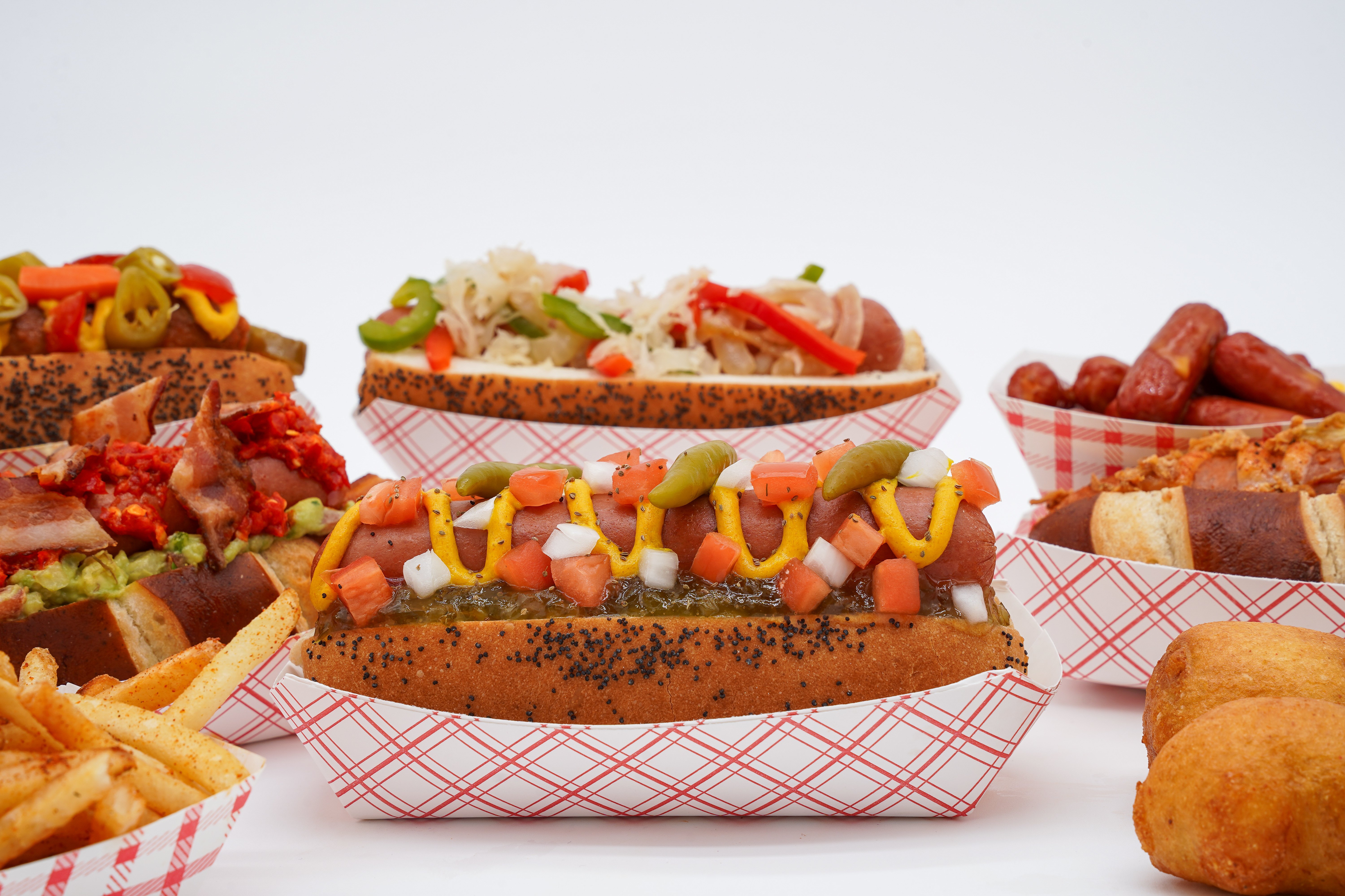 Nomad Dawgs, Virtual Brand, Virtual Kitchen, Hot Dog, Culinary Innovation, Menu Innovation, Street Food, New Brand, The Budlong Southern Chicken, The Budlong, Hot Chicken, Global Cuisine, Southern Food