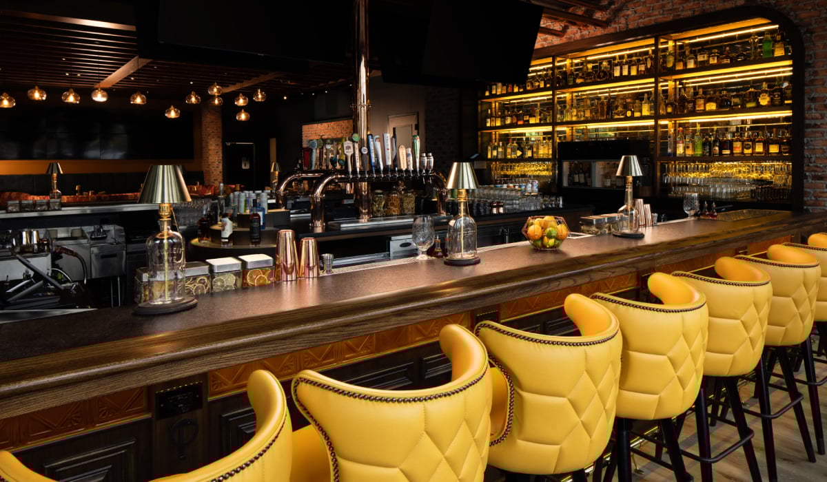 Jon Taffer, Craveworthy Brands, Taffer's Tavern, FSR, Full Service Magazine, Full Service Dining, Bar, Tavern, Pub, Pub Franchise, Tavern Franchise, Partnership, Guest Experience, Operational Efficiency, Franchising, Restaurants, Franchise, Restaurant Franchise