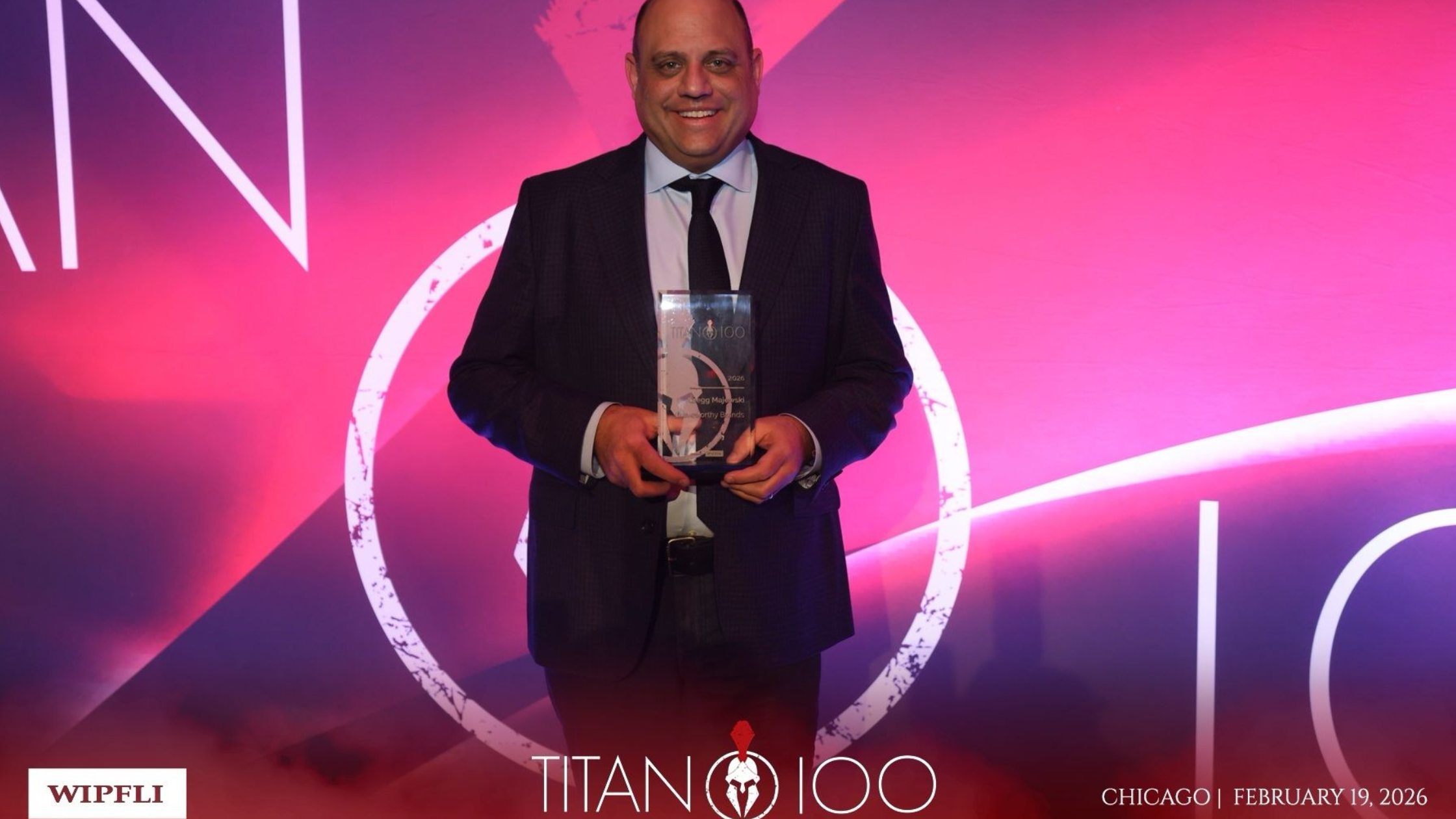 Gregg Majewski, Chicago Titan 100, Titan 100, Award, Leadership Award, Craveworthy Brands, Restaurant Leadership, Hospitality, Hospitality Leadership, Restaurants, Team Leader, Leadership Award, Chicago Award 